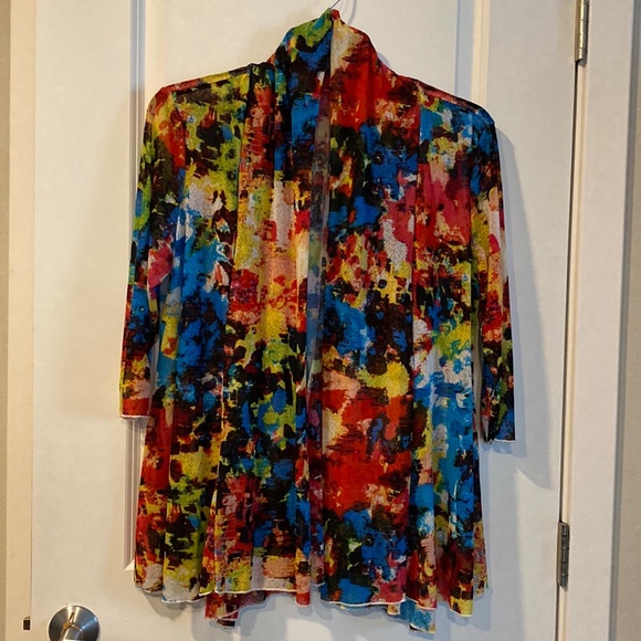 Von Maur Tops - NWOT Von Maur multi color mesh swing cardigan. 3/4 sleeves 24”x27”length